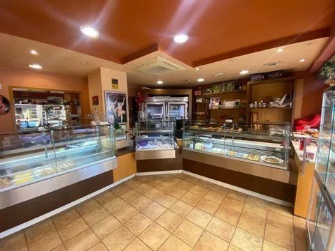 Local en venta en Avenida del Carrilet